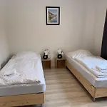 T&k - - Comfortable 1-3 * Херне