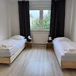 T&k - - Comfortable 1-3 Апартаменты *
