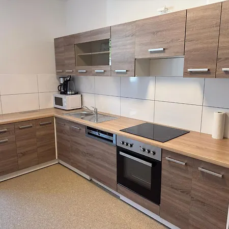 T&k - - Comfortable 1-3 - 10 Fully Equipped - Comfortable Parking * Herne