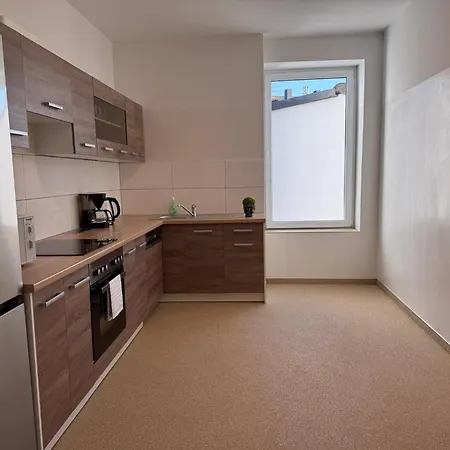 T&k - - Comfortable 1-3 - 10 Fully Equipped - Comfortable Parking * Herne