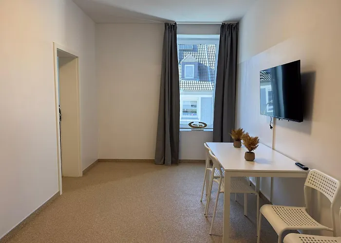 T&k - - Comfortable 1-3